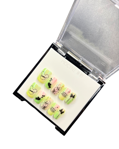 Iridescent Minnie Magic 🐭🎀✨  - 24 Pcs of Press On Nails