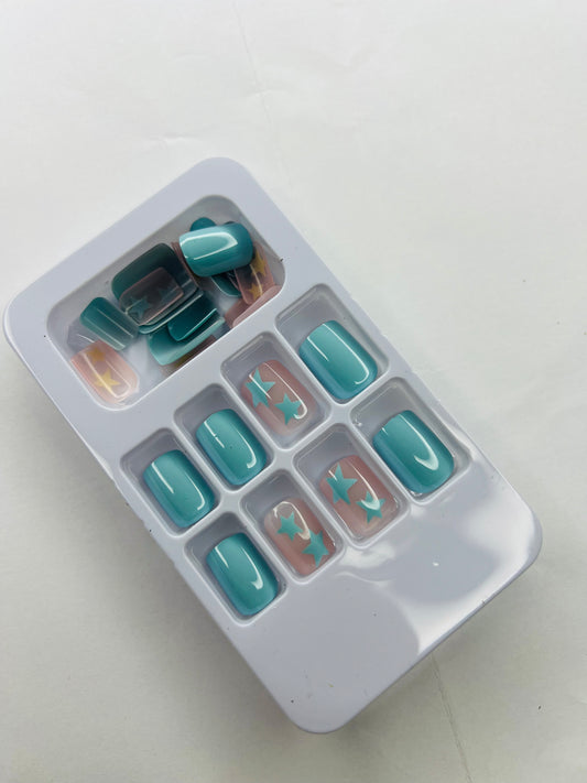 Teal Stellar Sky ⭐ - 24 Pcs of Press On Nails