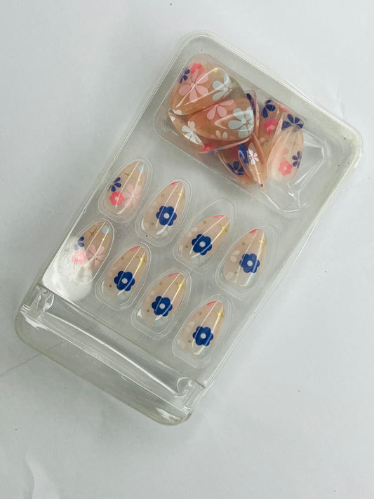 Spring Flora Fantasy 🌸 - 24 Pcs of Press On Nails