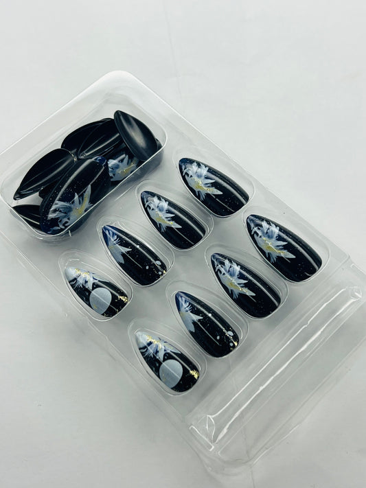Midnight Galaxy Bloom 🌌 - 24 Pcs of Press On Nails
