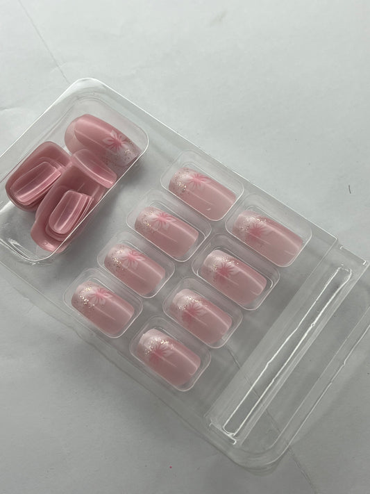 Blossom Dust Shimmer 🌸✨ - 24 Pcs of Press On Nails