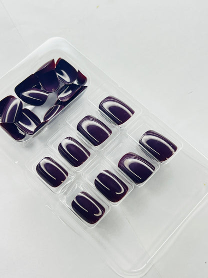 Royal Plum Gloss 🍇✨- 24 Pcs of Press On Nails