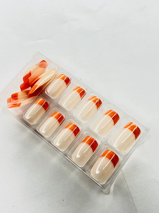 Sunset Glaze 🍊🌅 - 24 Pcs of Press On Nails