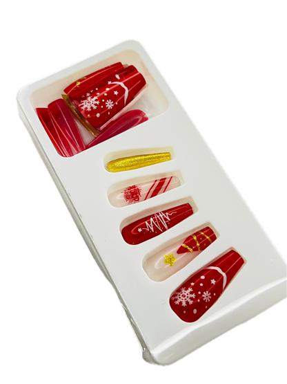 SANTA’S SOIRÉE 🎅❄️✨- 24 Pcs of Press On Nails