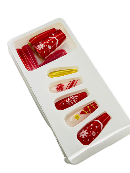 SANTA’S SOIRÉE 🎅❄️✨- 24 Pcs of Press On Nails