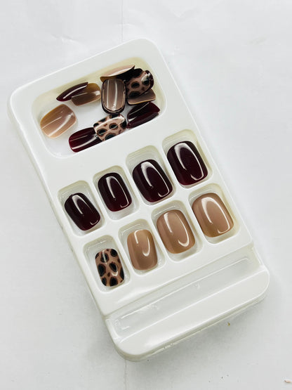 Short Square Leopard & Burgundy 🐆🍷 - 24 Pcs of Press On Nails
