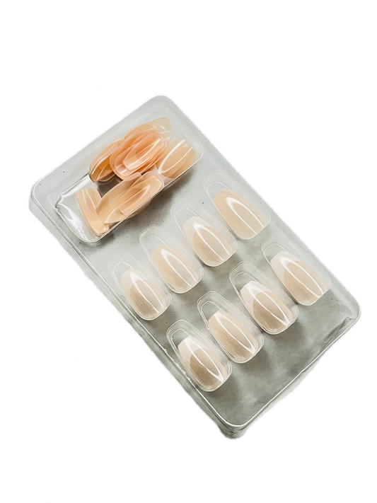 BOHEMIAN BAREFOOT FRENCH 🩰🥥✨- 24 Pcs of Press On